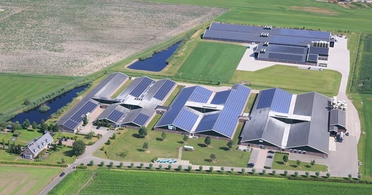 agrarische energie, trafohuis boerderij, trafohuis agrarische sector, energieopslagsysteem, trafohuis bij zonnepanelen