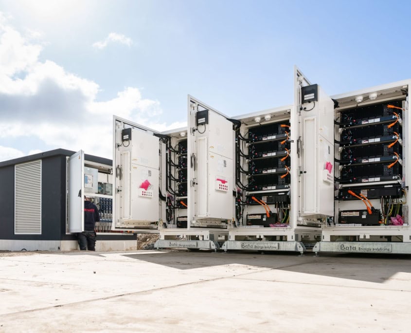 batterijopslag trafohuis, trafohuis, trafohuisje, transformatorhuisje, batterij in tuinbouw